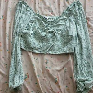 Khols long sleeve summer crop shirts